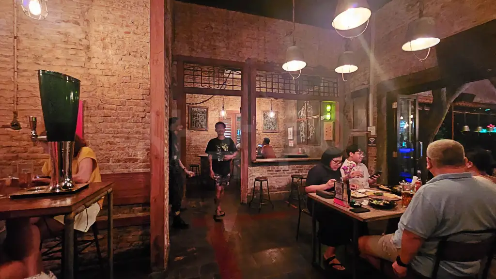 족자카르타 맥주집20250620_212006.webp