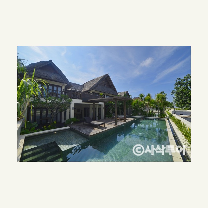 길리트라왕안 비치프론트 풀빌라 - 말라가든 리조트